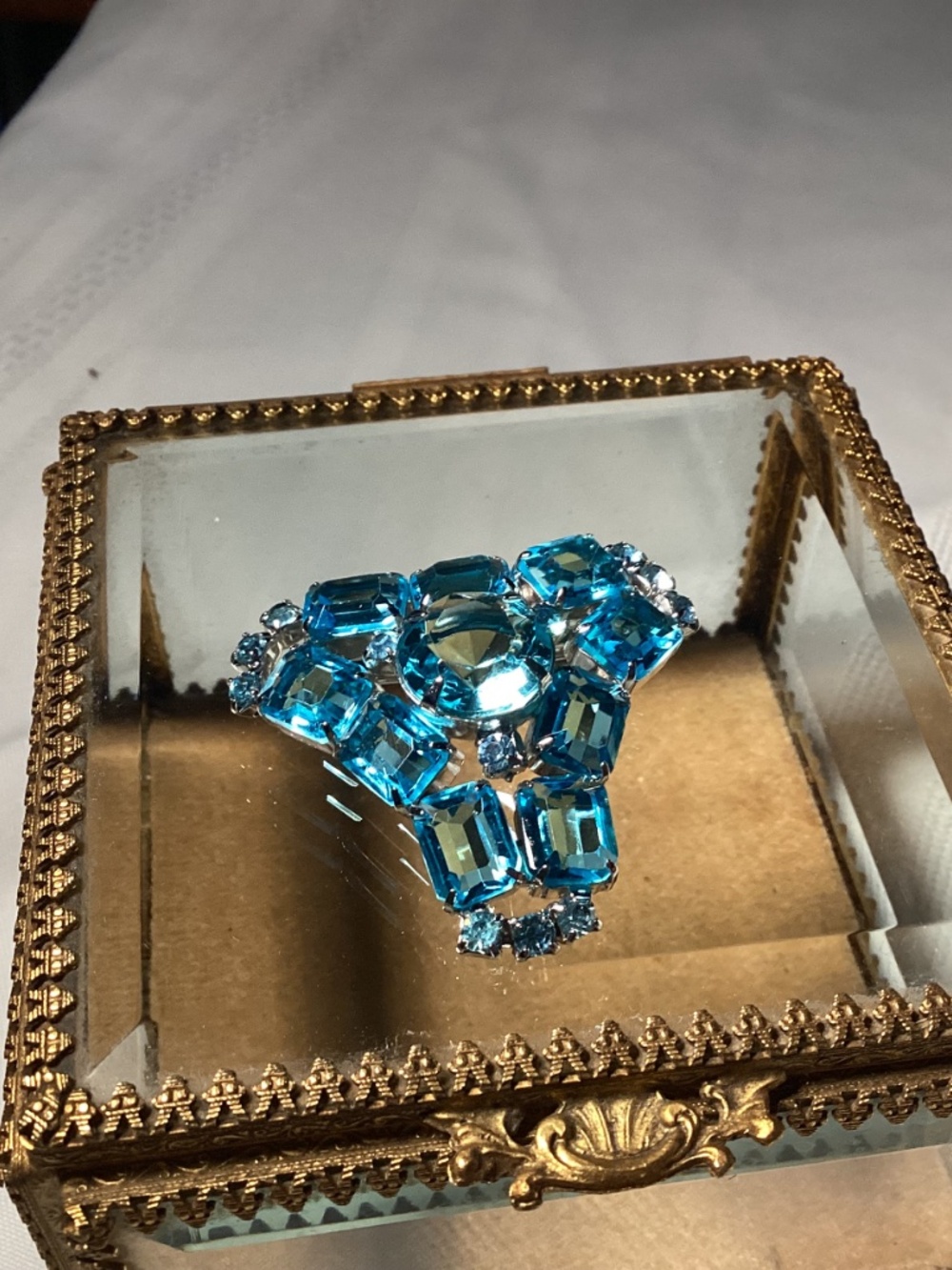Art deco aquamarine colored vintage brooch. 💙💙💙💙💙RARE ONE 💃 - Picture 7 of 8